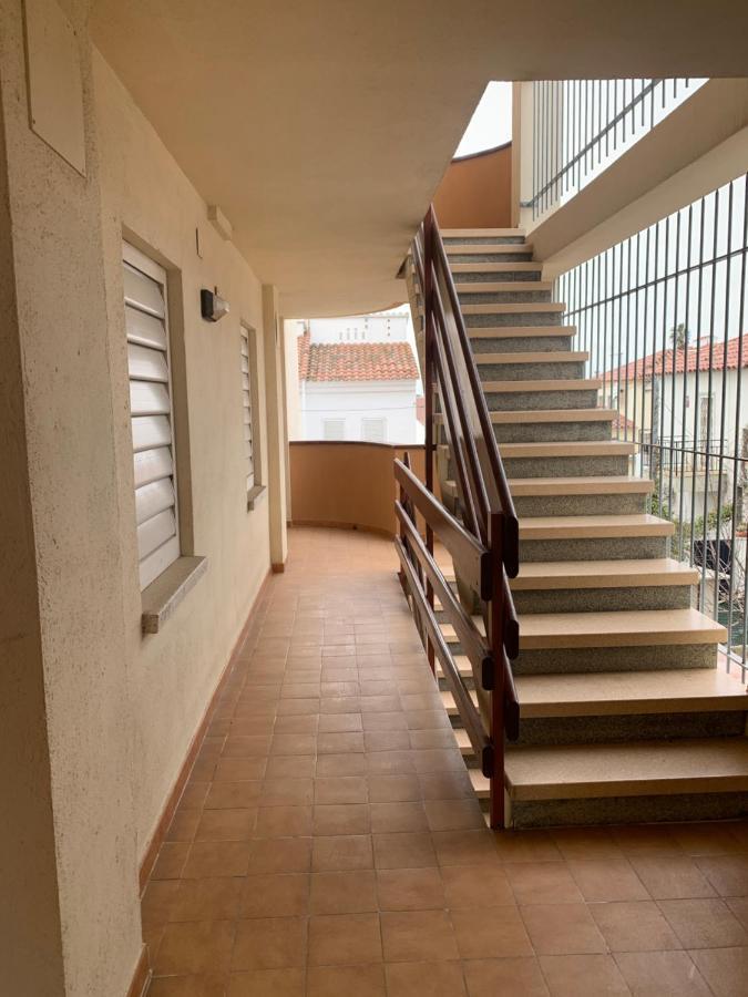 Apartamento De Playa En Santa Margarita. Roses Exteriér fotografie