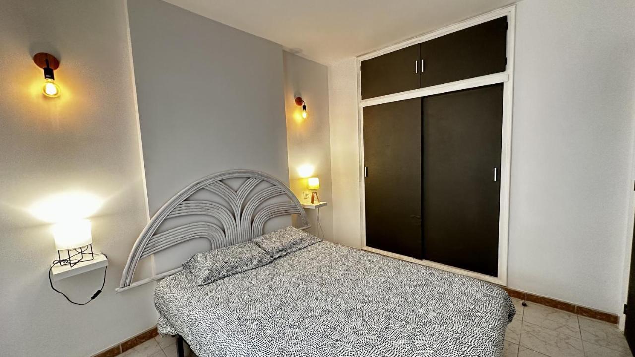 Apartamento De Playa En Santa Margarita. Roses Exteriér fotografie